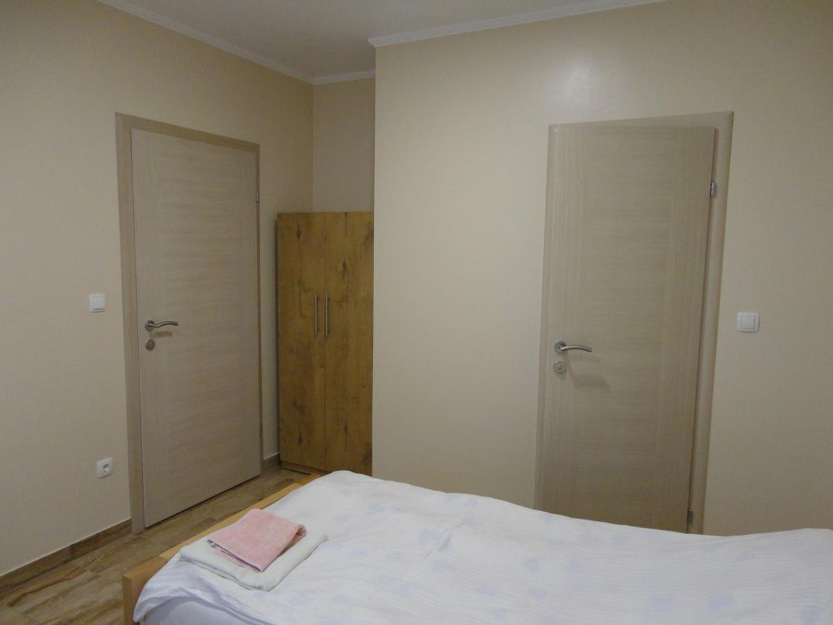 Prenociste "Magnus" Bed & Breakfast Slavonski Brod Luaran gambar