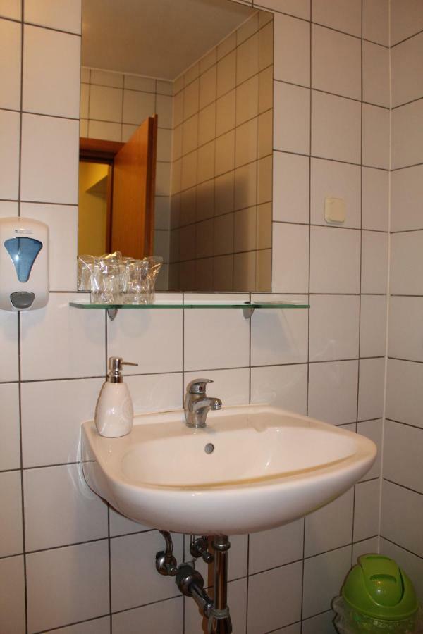 Prenociste "Magnus" Bed & Breakfast Slavonski Brod Luaran gambar
