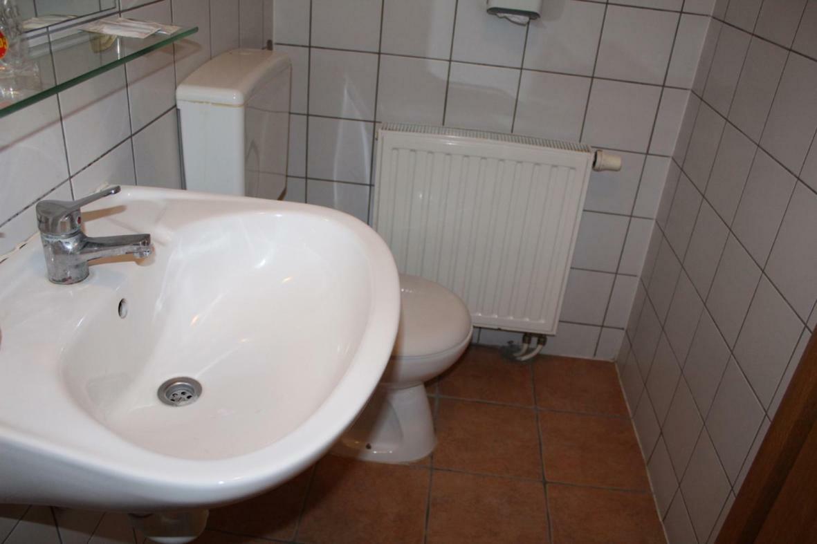 Prenociste "Magnus" Bed & Breakfast Slavonski Brod Luaran gambar