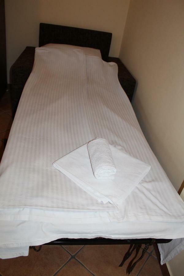 Prenociste "Magnus" Bed & Breakfast Slavonski Brod Luaran gambar