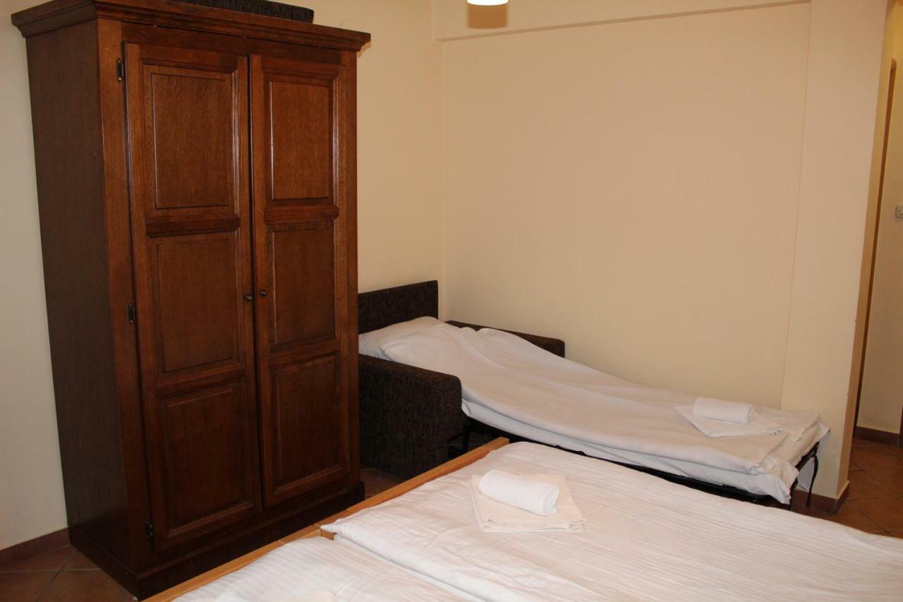 Prenociste "Magnus" Bed & Breakfast Slavonski Brod Luaran gambar