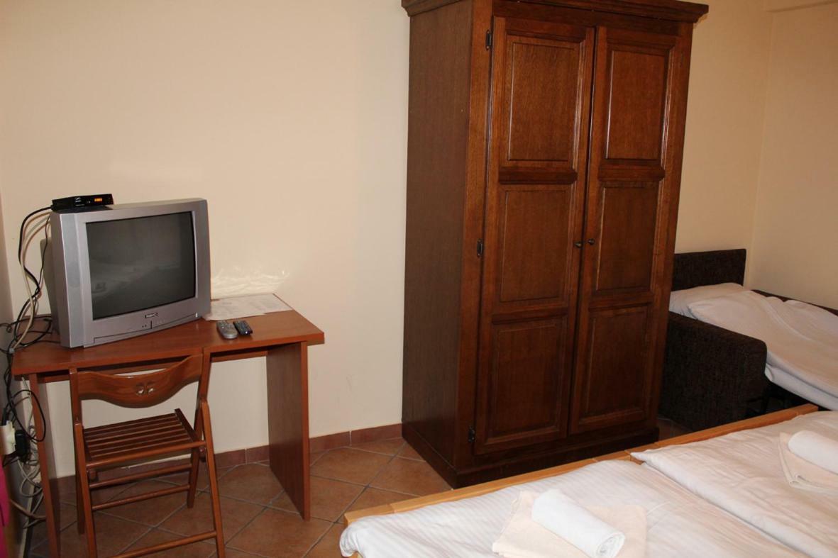 Prenociste "Magnus" Bed & Breakfast Slavonski Brod Luaran gambar